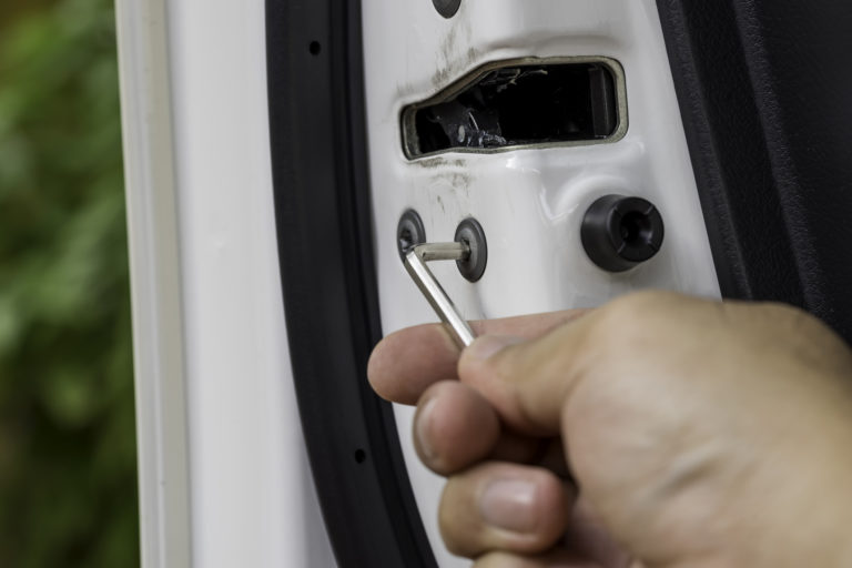 fixing wire switches car and door unlocking services in lutz, fl – your reliable choice